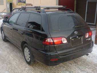 2002 Toyota Caldina Pictures