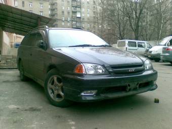 2002 Toyota Caldina Photos