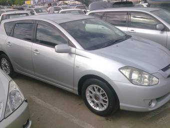 2002 Toyota Caldina Pictures