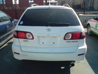 2002 Toyota Caldina Pictures