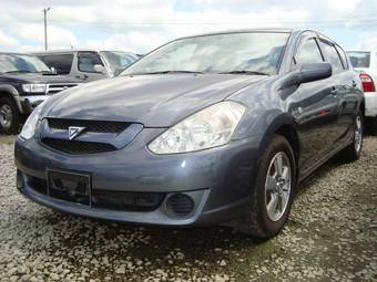 2002 Toyota Caldina Photos