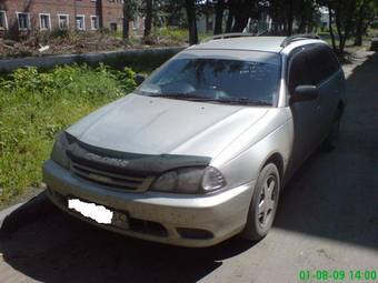 2002 Toyota Caldina Photos