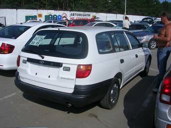 2002 Toyota Caldina Pictures