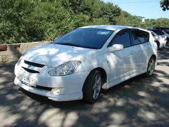 2002 Toyota Caldina Pictures