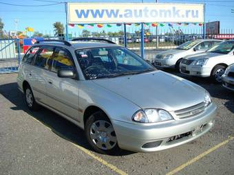 2002 Toyota Caldina Pictures