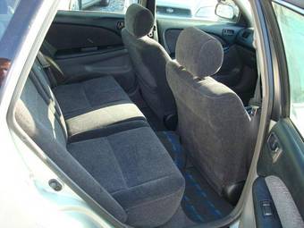 2002 Toyota Caldina Pictures