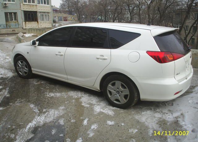 2003 Toyota Caldina