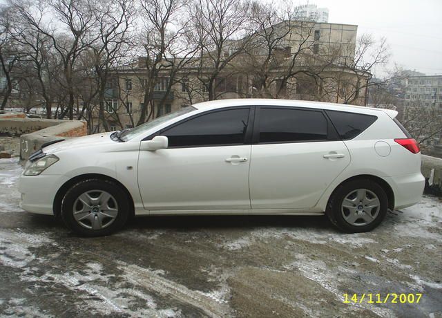 2003 Toyota Caldina