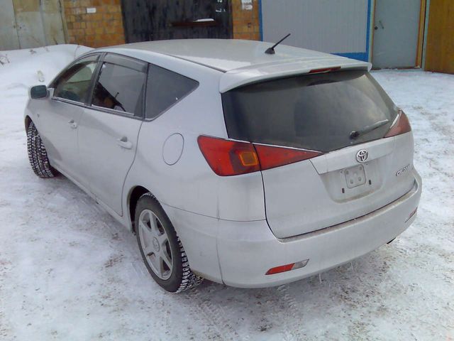 2003 Toyota Caldina