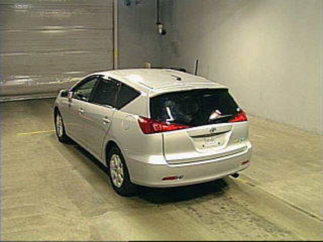 2003 Toyota Caldina