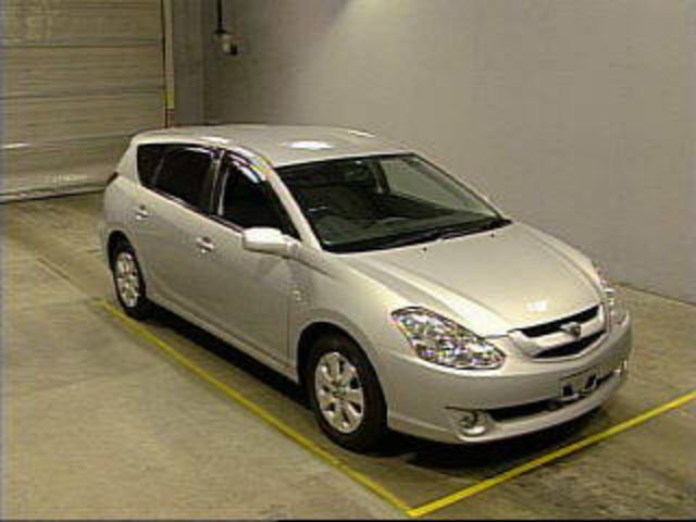 2003 Toyota Caldina