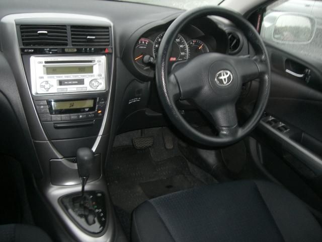 2003 Toyota Caldina