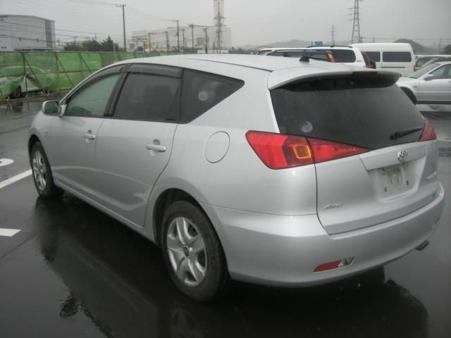 2003 Toyota Caldina