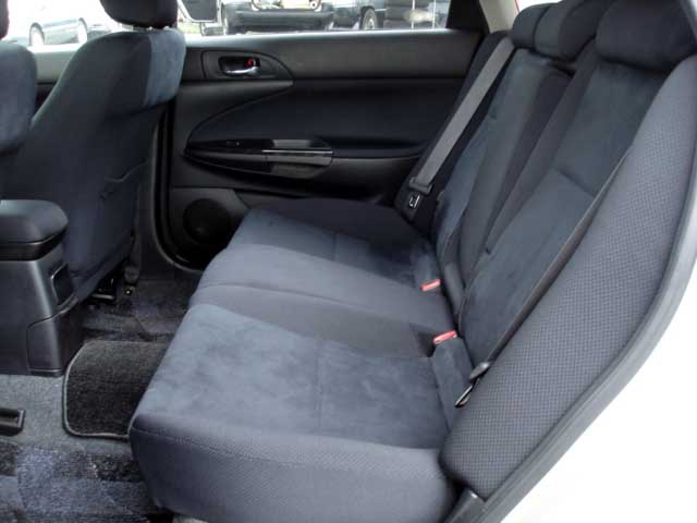 2003 Toyota Caldina Pictures