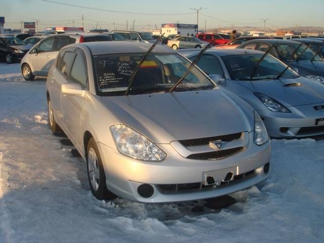 2003 Toyota Caldina