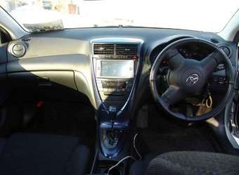 2003 Toyota Caldina Photos