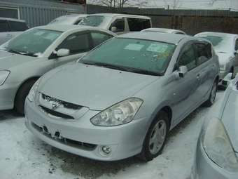 2003 Toyota Caldina Pictures