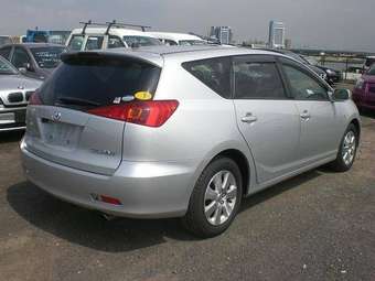 2003 Toyota Caldina Photos