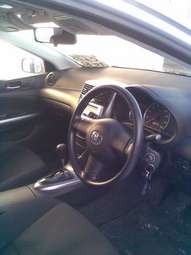 2003 Toyota Caldina Photos