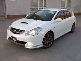 2003 Toyota Caldina Pictures