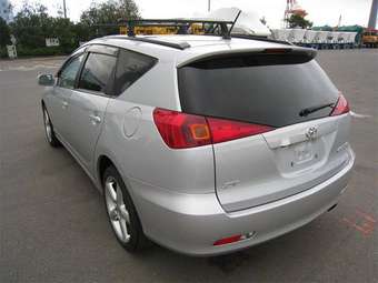 2003 Toyota Caldina Photos