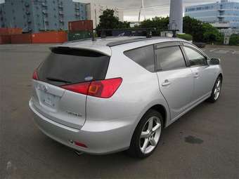 2003 Toyota Caldina Photos