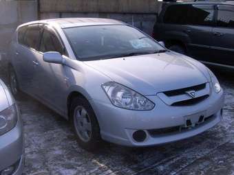 2003 Toyota Caldina Photos