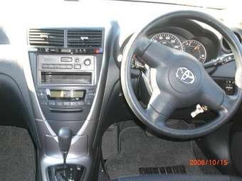 2003 Toyota Caldina Photos