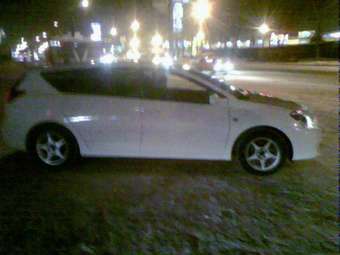 2003 Toyota Caldina Images
