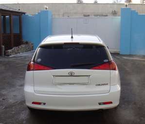 2003 Toyota Caldina Photos