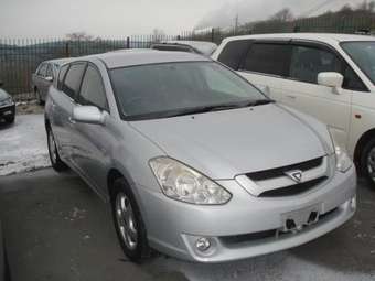 2003 Toyota Caldina Photos