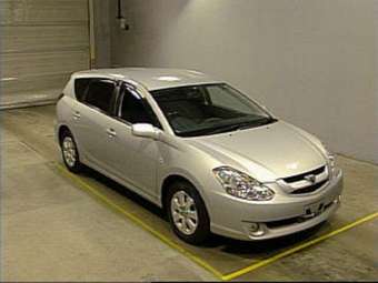 2003 Toyota Caldina Pics