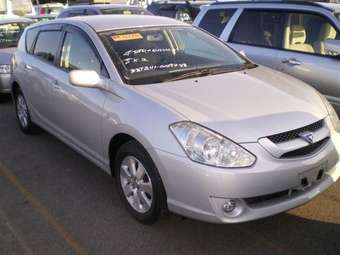 2003 Toyota Caldina Pictures