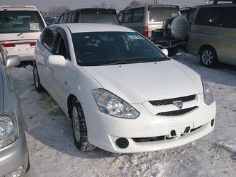2003 Toyota Caldina Photos