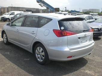 2003 Toyota Caldina Wallpapers