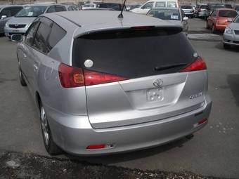2003 Toyota Caldina Pictures
