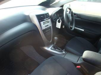 2003 Toyota Caldina Photos