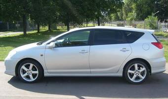 2003 Toyota Caldina Photos