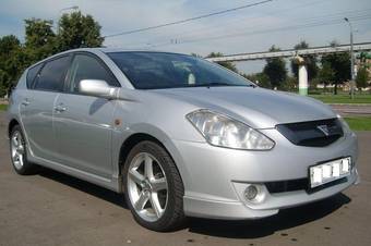 2003 Toyota Caldina Photos