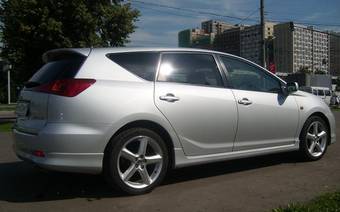 2003 Toyota Caldina Pictures
