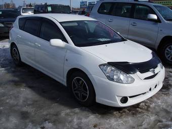 2003 Toyota Caldina Photos