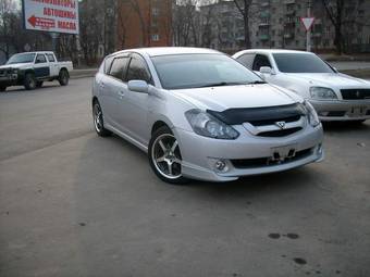 2003 Toyota Caldina Photos