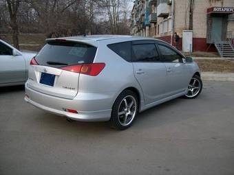 2003 Toyota Caldina Photos