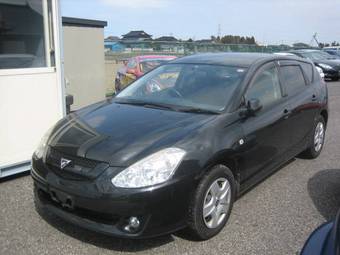 2003 Toyota Caldina Photos