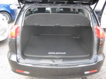 2003 Toyota Caldina Photos
