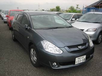 2003 Toyota Caldina Pictures