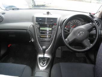 2003 Toyota Caldina Photos