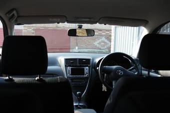 2003 Toyota Caldina Photos