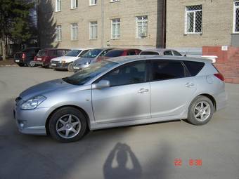 2003 Toyota Caldina Pictures