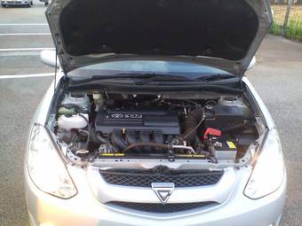 2003 Toyota Caldina Photos